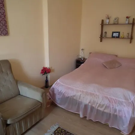 Sunbeam 3-bed In *