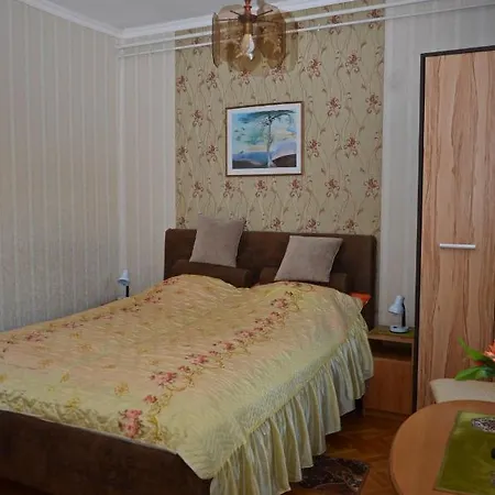 Sunbeam 3-bed In *